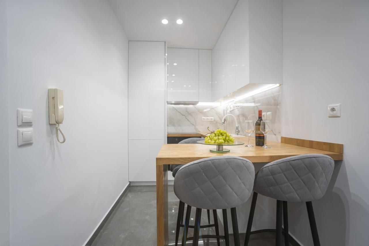 Ferienwohnung A Casa Nostra Loutráki Exterior foto